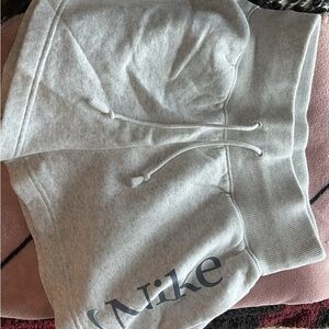 Grey nike shorts Xs